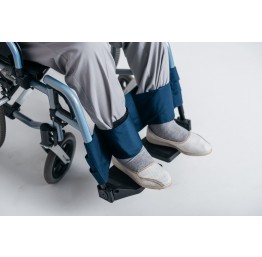Фиксатор ног к инвалидной коляске
